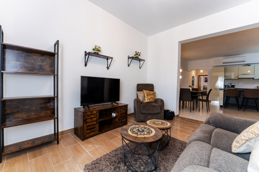 Sliema Apartment